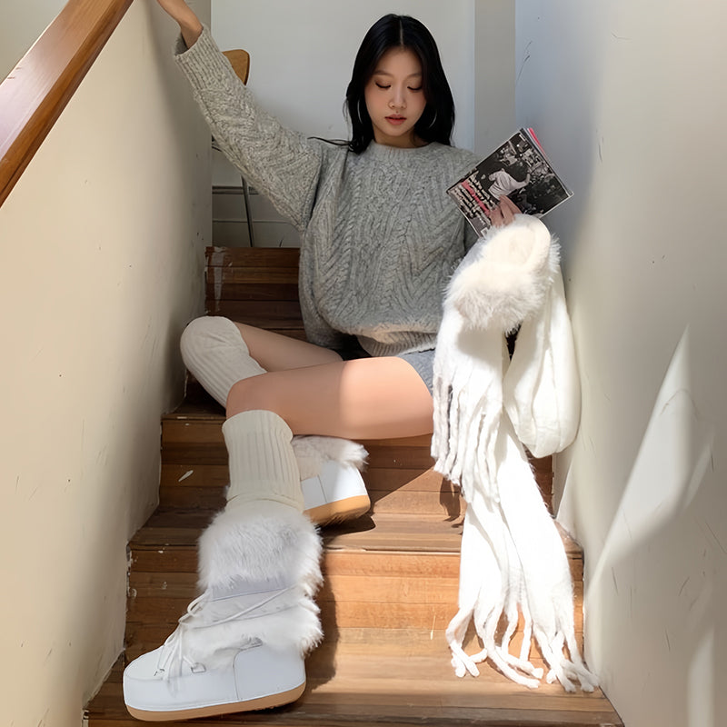 Mooreyu white thick soled snow boots for women, 2024 winter moon warm fur leather cotton shoes with plush short boots