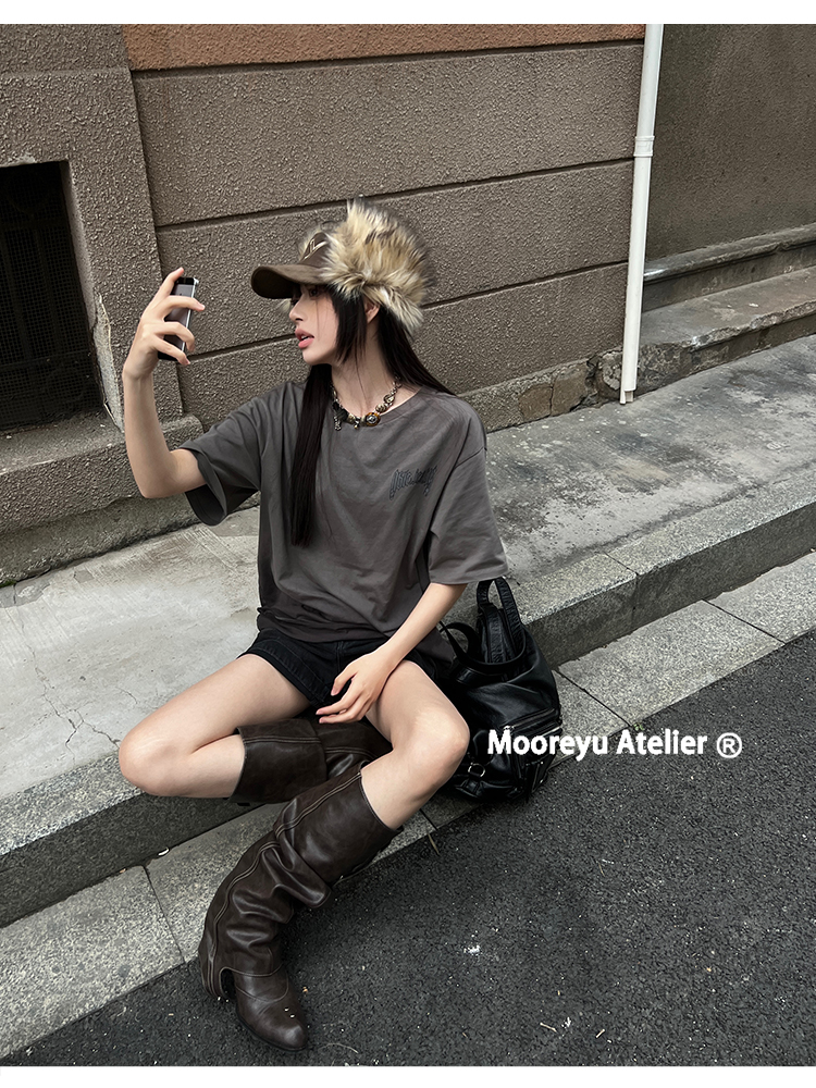 Mooreyu Women's Brown Western Boots | Stacked Knee High Riding Boots | Wrinkled Leather Pointed Toe