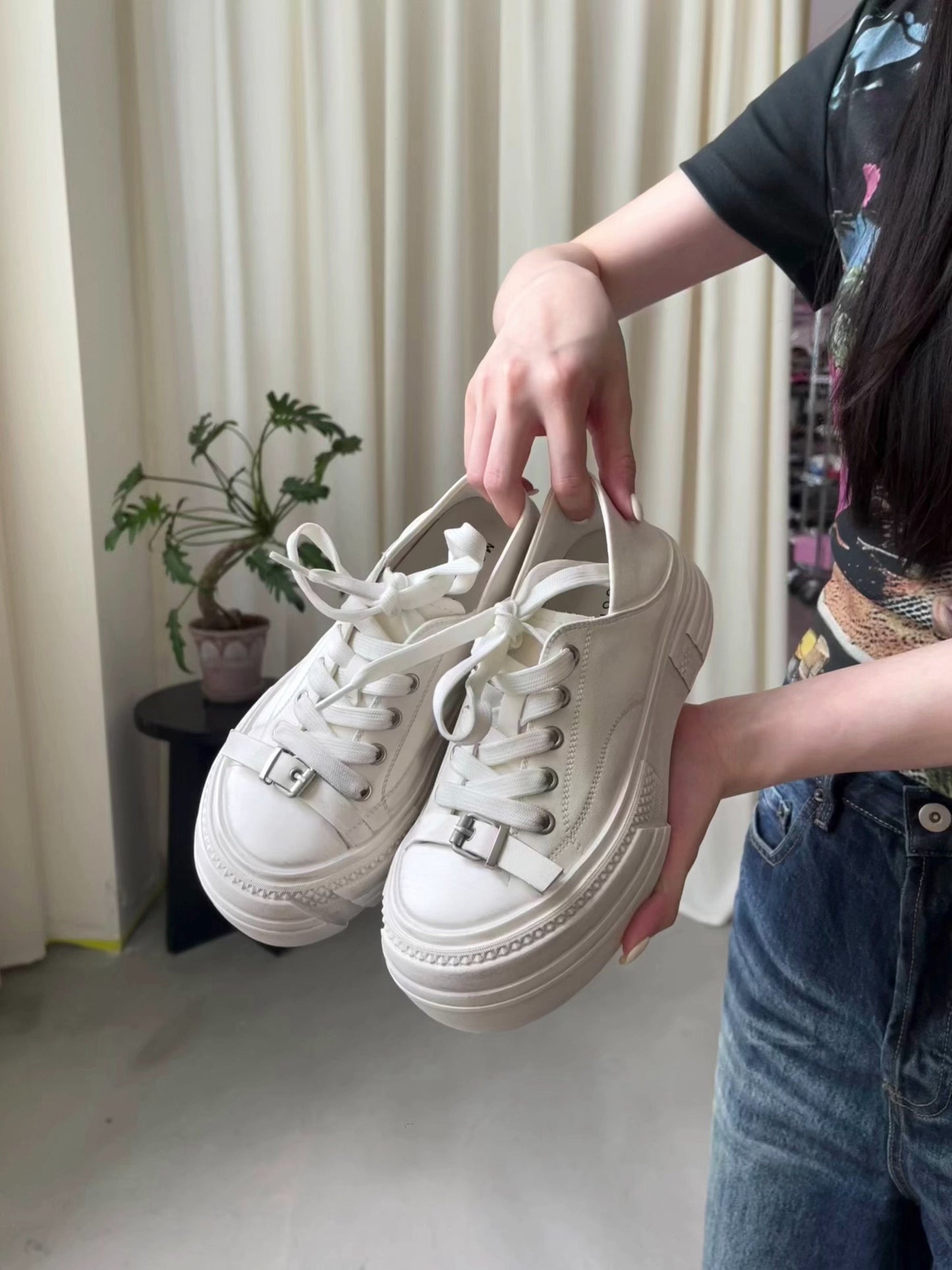 Mooreyu Women's White Platform Sneakers | Genuine Leather Distressed Vintage | Casual Dirty Look Shoes